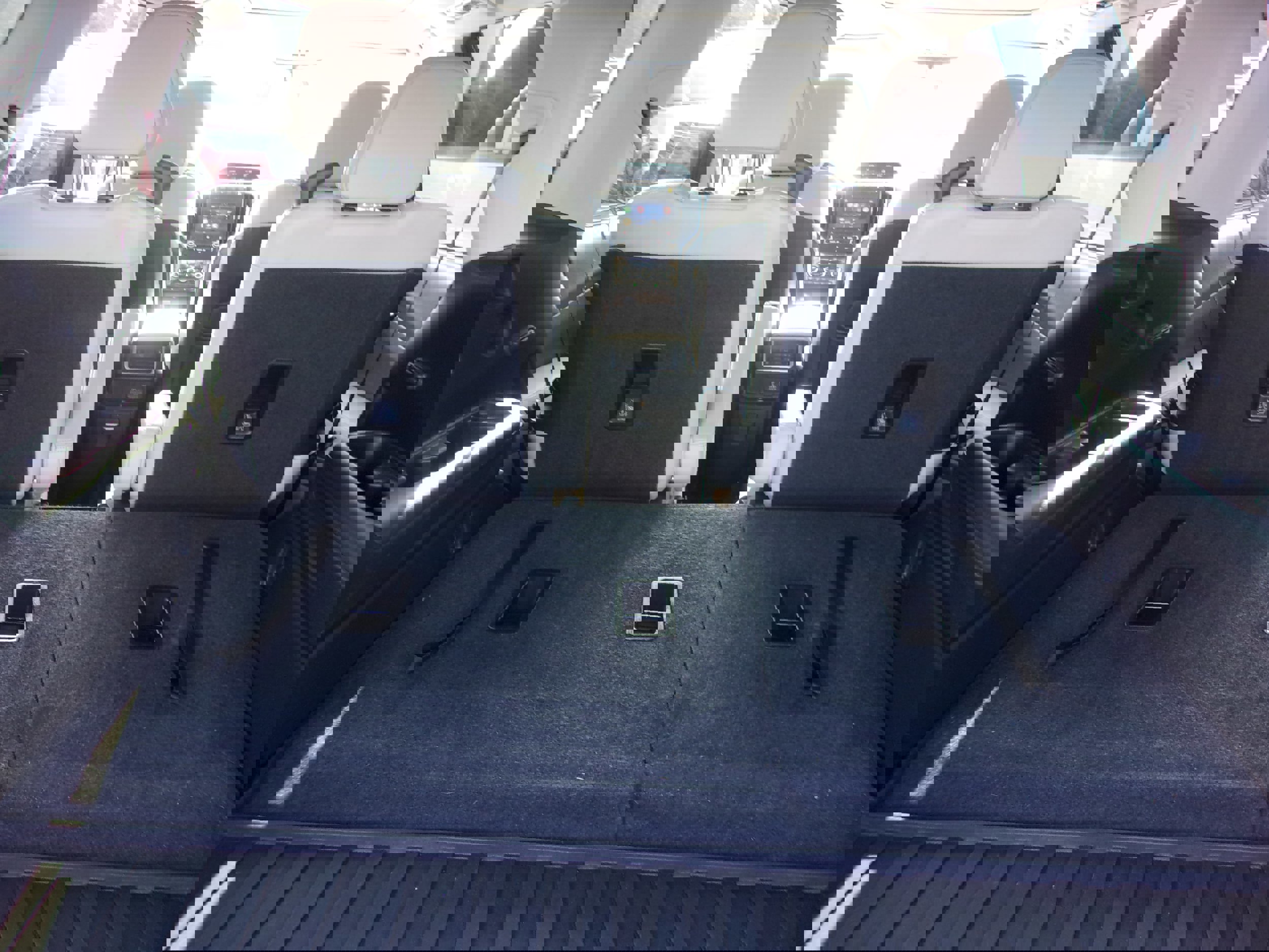 Used 2021 Subaru Ascent Limited w/ Technology Package image 18