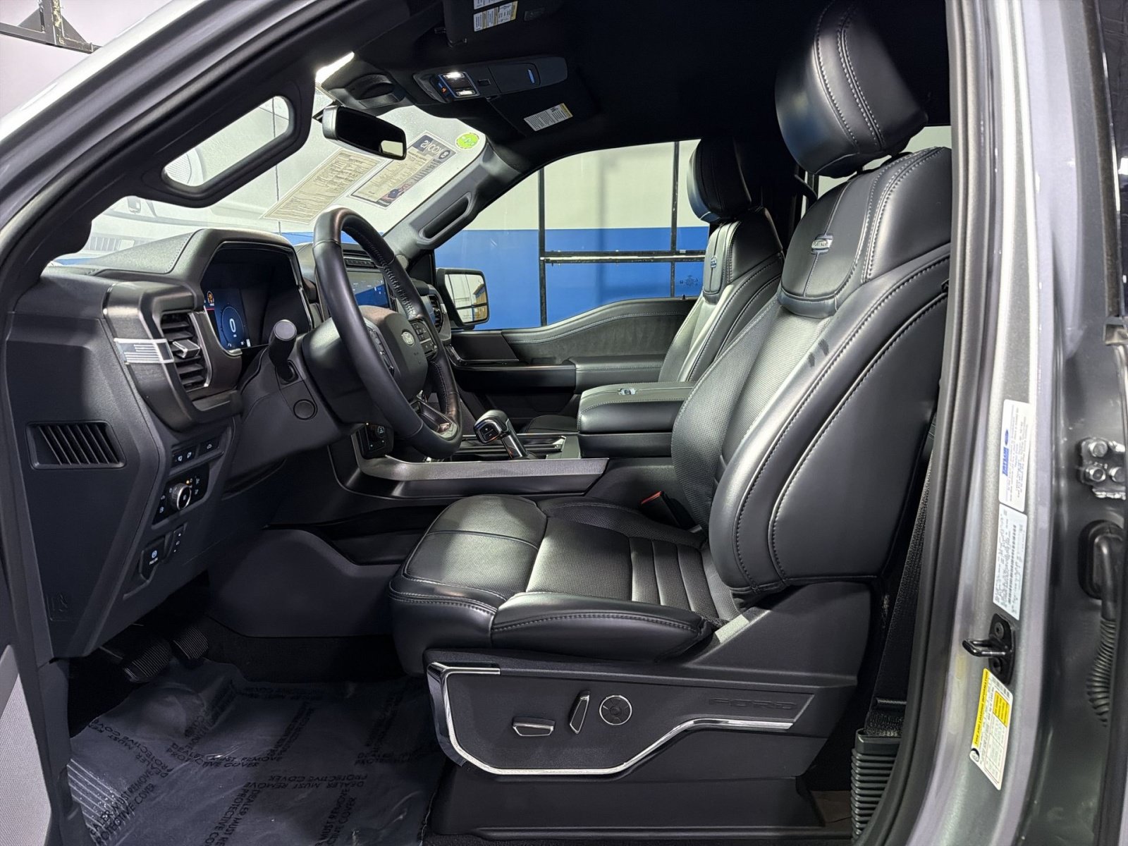Certified 2024 Ford F150 Platinum w/ FX4 Off-Road Package AWD/4WD image 25