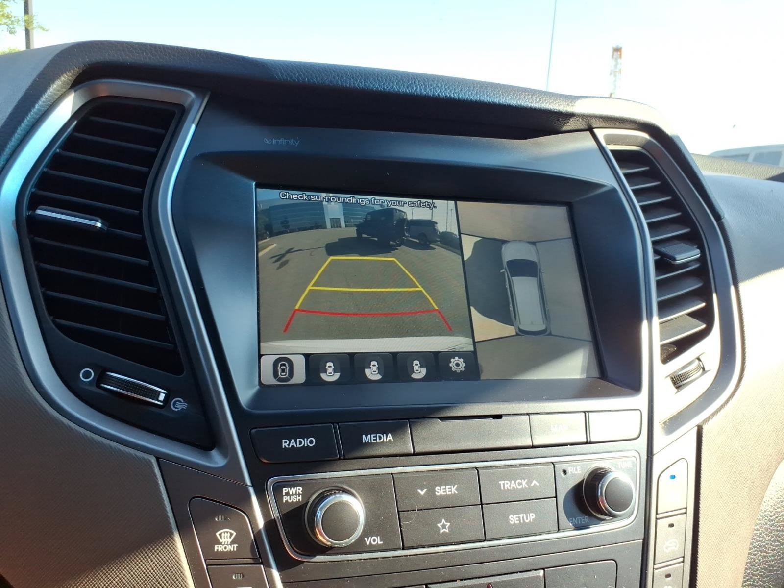 Used 2019 Hyundai Santa Fe XL FWD image 23