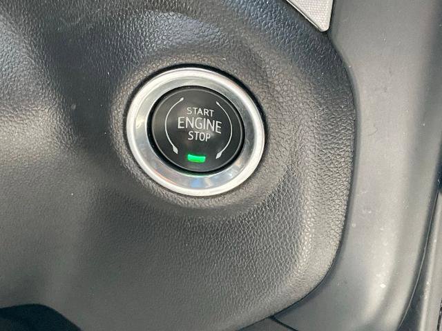 Used 2020 GMC Sierra 1500 Elevation w/ Elevation Value Package AWD/4WD image 9