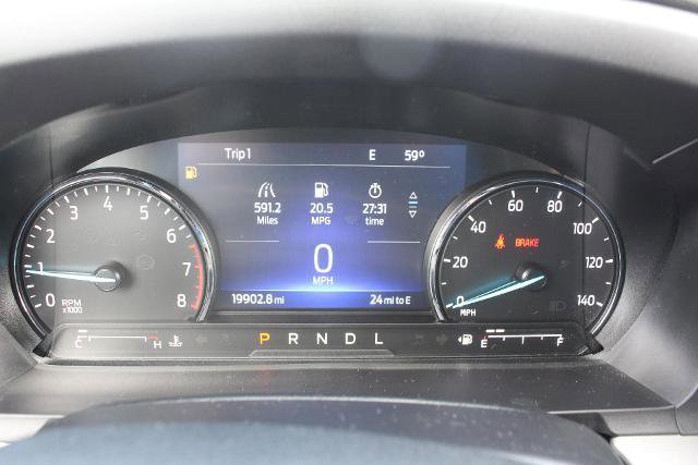 Certified 2022 Ford Explorer XLT w/ Equipment Group 202A image 16