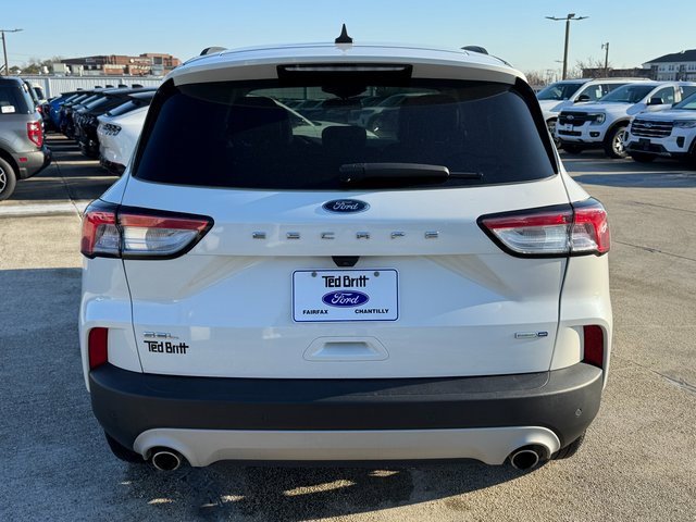 Certified 2020 Ford Escape SEL image 9