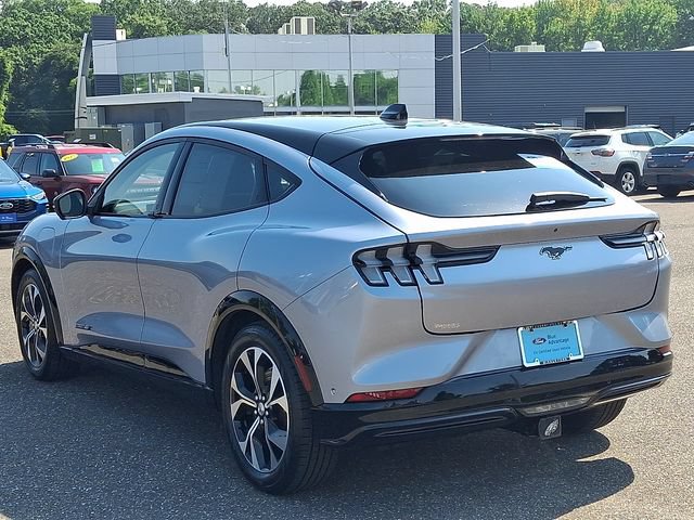 Certified 2022 Ford Mustang Mach-E Premium AWD/4WD image 4