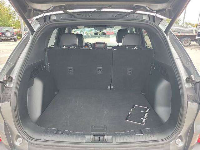 Certified 2025 Ford Escape ST-Line Select AWD/4WD image 8