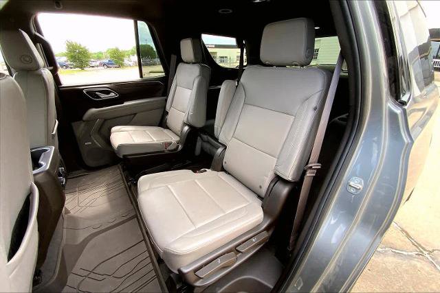 Used 2023 Chevrolet Tahoe Z71 w/ Luxury Package AWD/4WD image 20