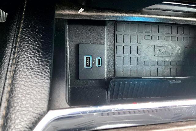 Certified 2021 Ford Expedition Max Limited image 37