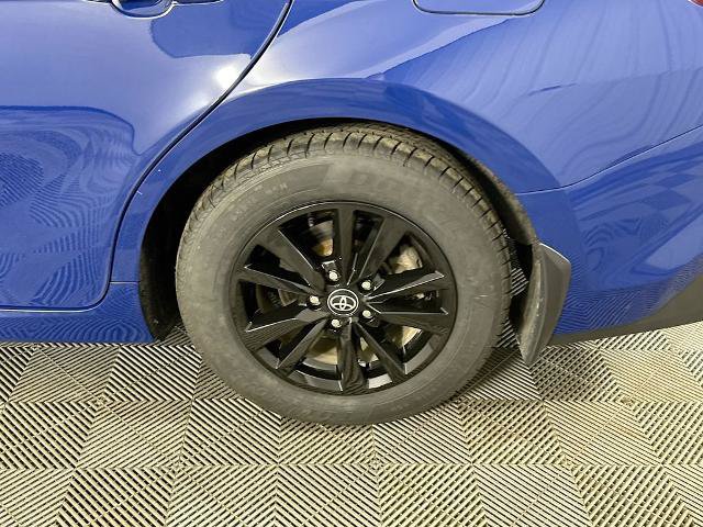 Used 2025 Toyota Camry LE AWD/4WD image 28