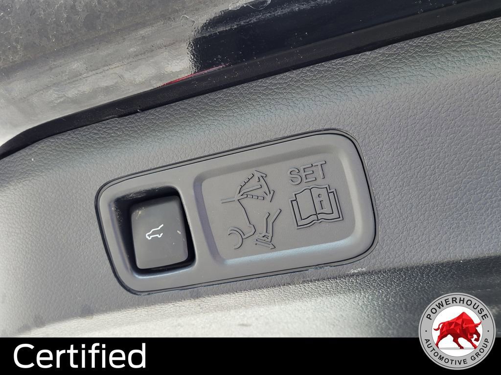 Certified 2022 Ford Expedition Limited image 15