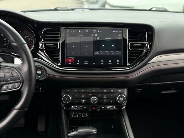 Used 2025 Dodge Durango GT AWD/4WD image 25