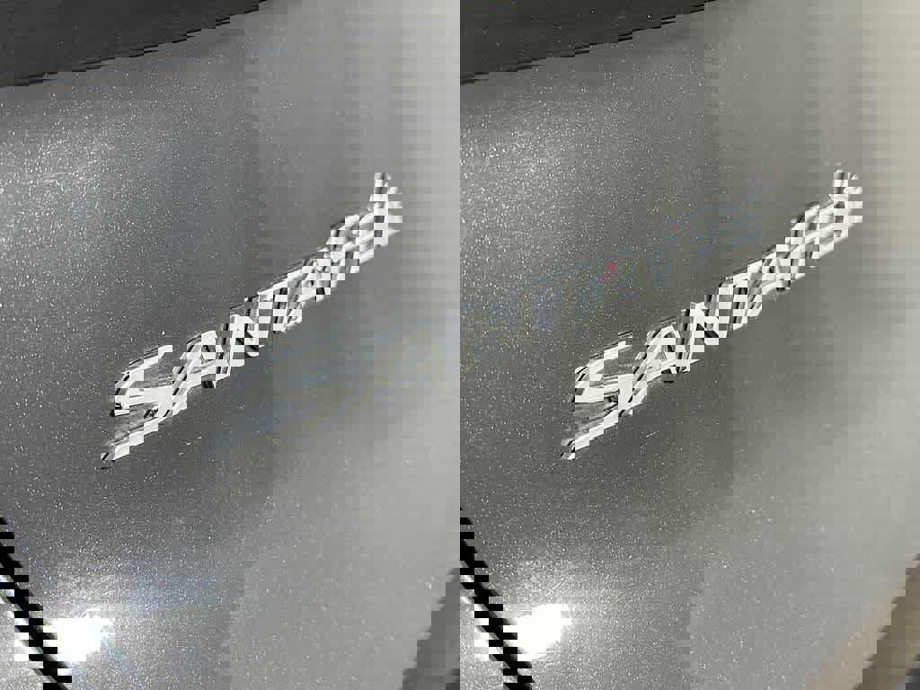 Used 2022 Hyundai Santa Fe Limited image 10