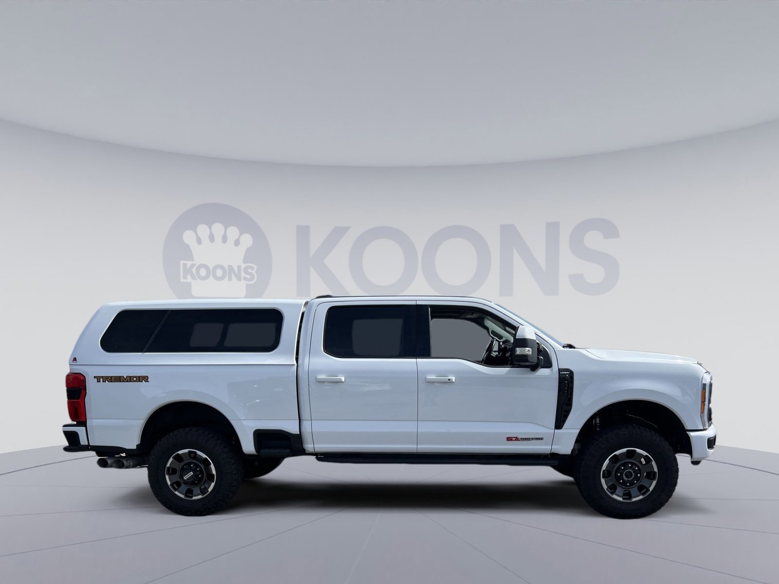 Certified 2023 Ford F250 Lariat w/ Lariat Ultimate Package image 2