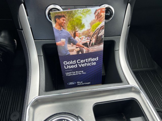 Certified 2024 Ford Edge ST-Line AWD/4WD image 16