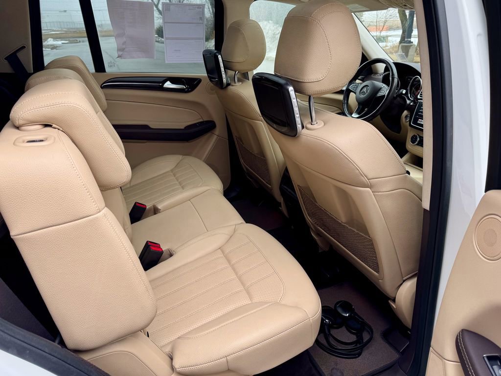 Used 2018 Mercedes-Benz GLS 450 4MATIC image 22