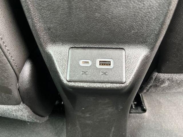 Used 2022 Chevrolet Bolt LT w/ Infotainment Package FWD image 15