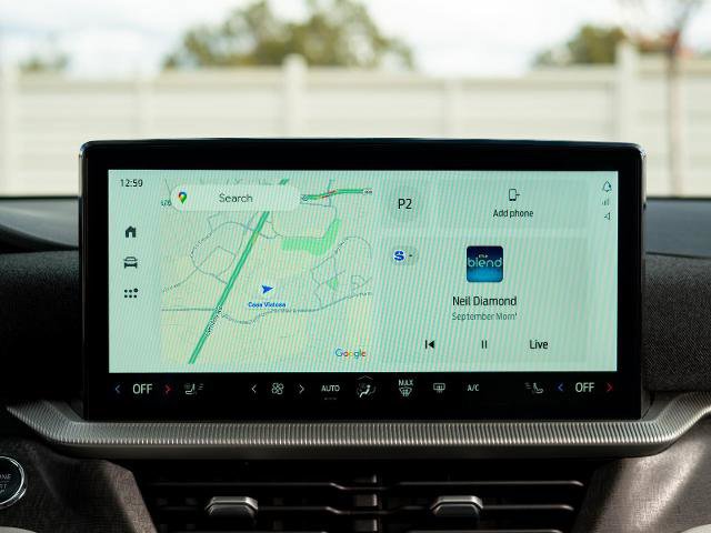 Certified 2025 Ford Explorer Platinum w/ Ultimate Package image 27