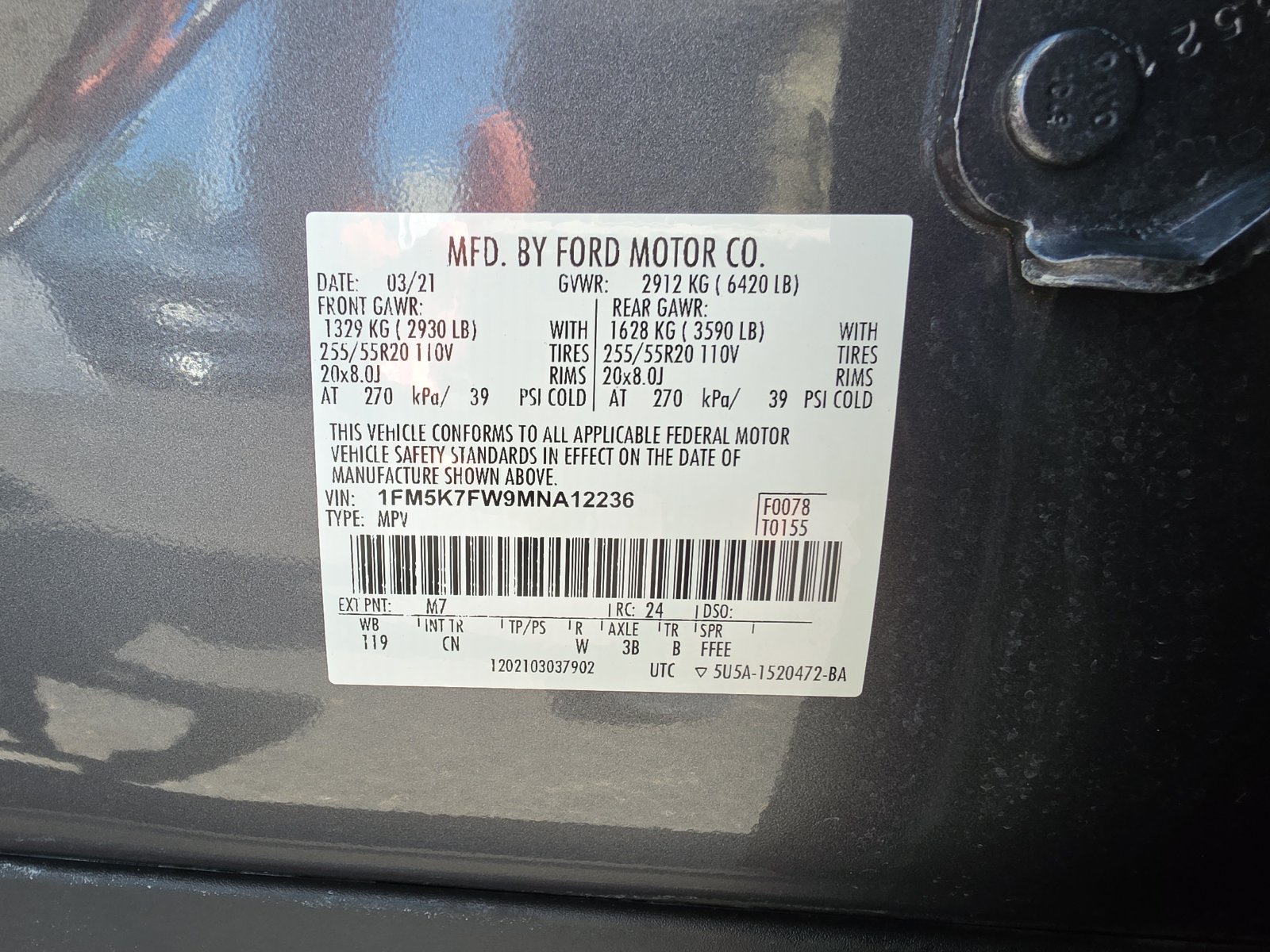 Certified 2021 Ford Explorer Limited w/ Hybrid Equipment Group 310A RWD image 33