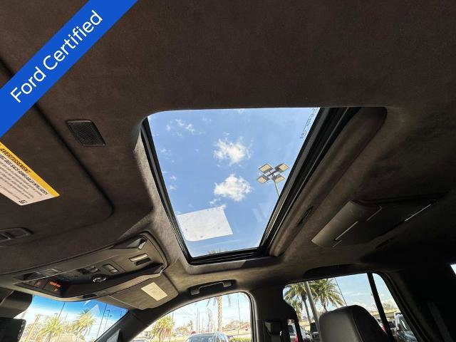 Used 2019 Cadillac Escalade Platinum image 29