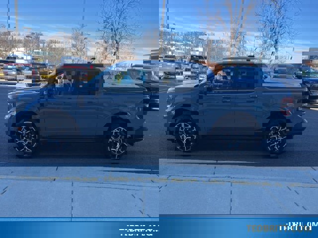 Certified 2025 Ford Maverick Lariat w/ 4K Tow Package image 2