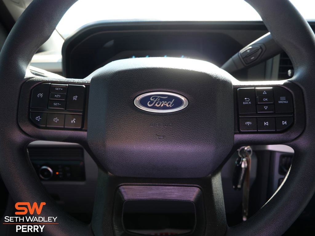 Certified 2025 Ford F250 XL w/ XL Driver Assist Package RWD image 24