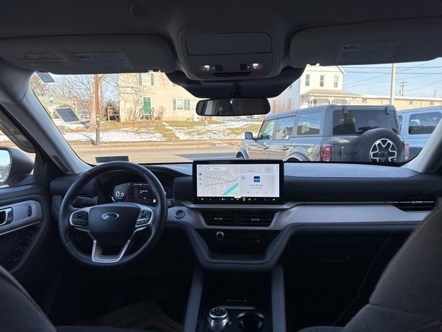 Certified 2025 Ford Explorer Active image 37