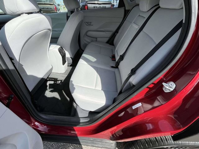 Used 2025 Hyundai Kona SEL AWD/4WD image 7
