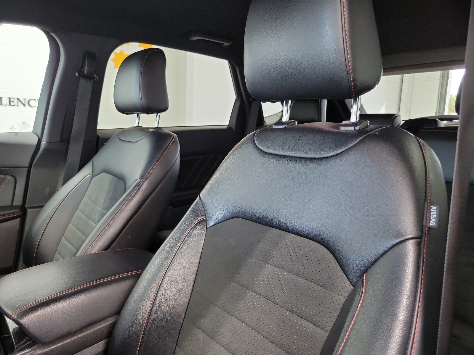 Certified 2021 Ford Edge ST-Line AWD/4WD image 11