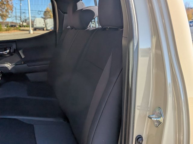 Used 2020 Toyota Tacoma TRD Off-Road image 29