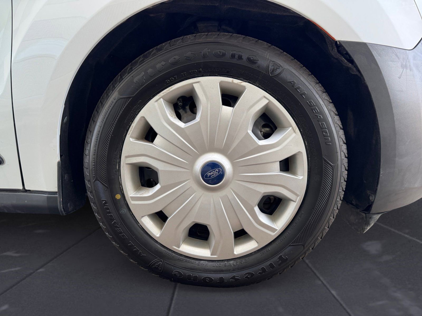 Certified 2022 Ford Transit Connect XL FWD image 14