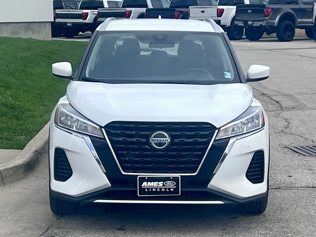 Used 2021 Nissan Kicks SV FWD image 7