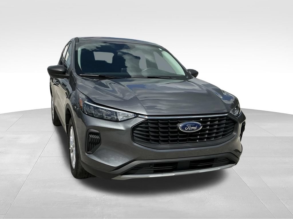 Certified 2025 Ford Escape Active FWD image 13
