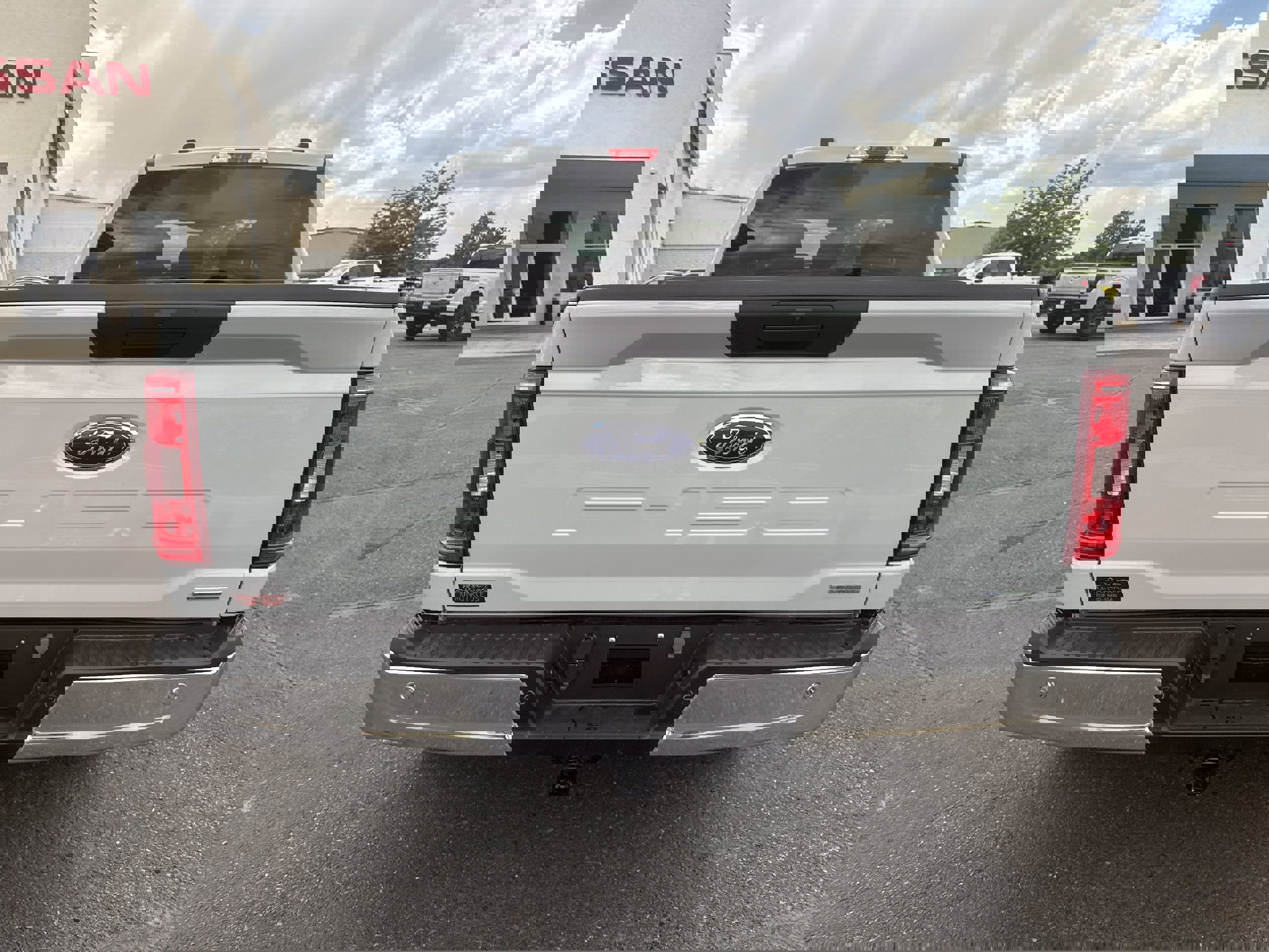 Certified 2023 Ford F150 XLT image 6