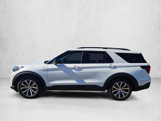 Certified 2025 Ford Explorer ST-Line RWD image 9