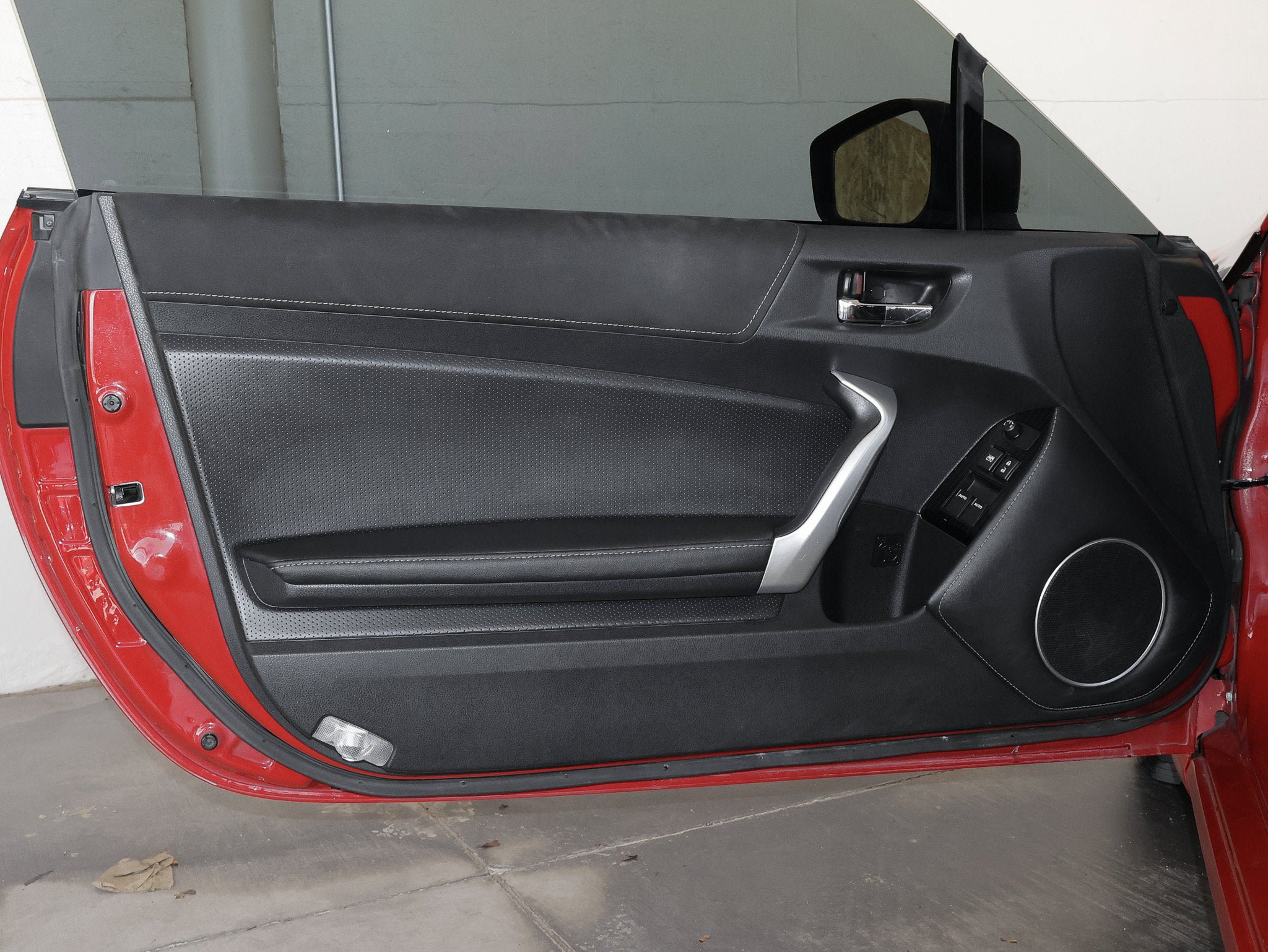 Used 2018 Toyota 86 RWD image 35