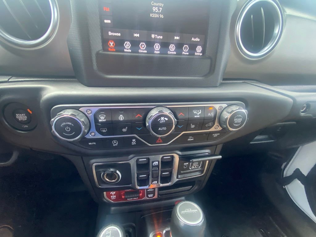 Used 2020 Jeep Gladiator Rubicon w/ LED Lighting Group image 17