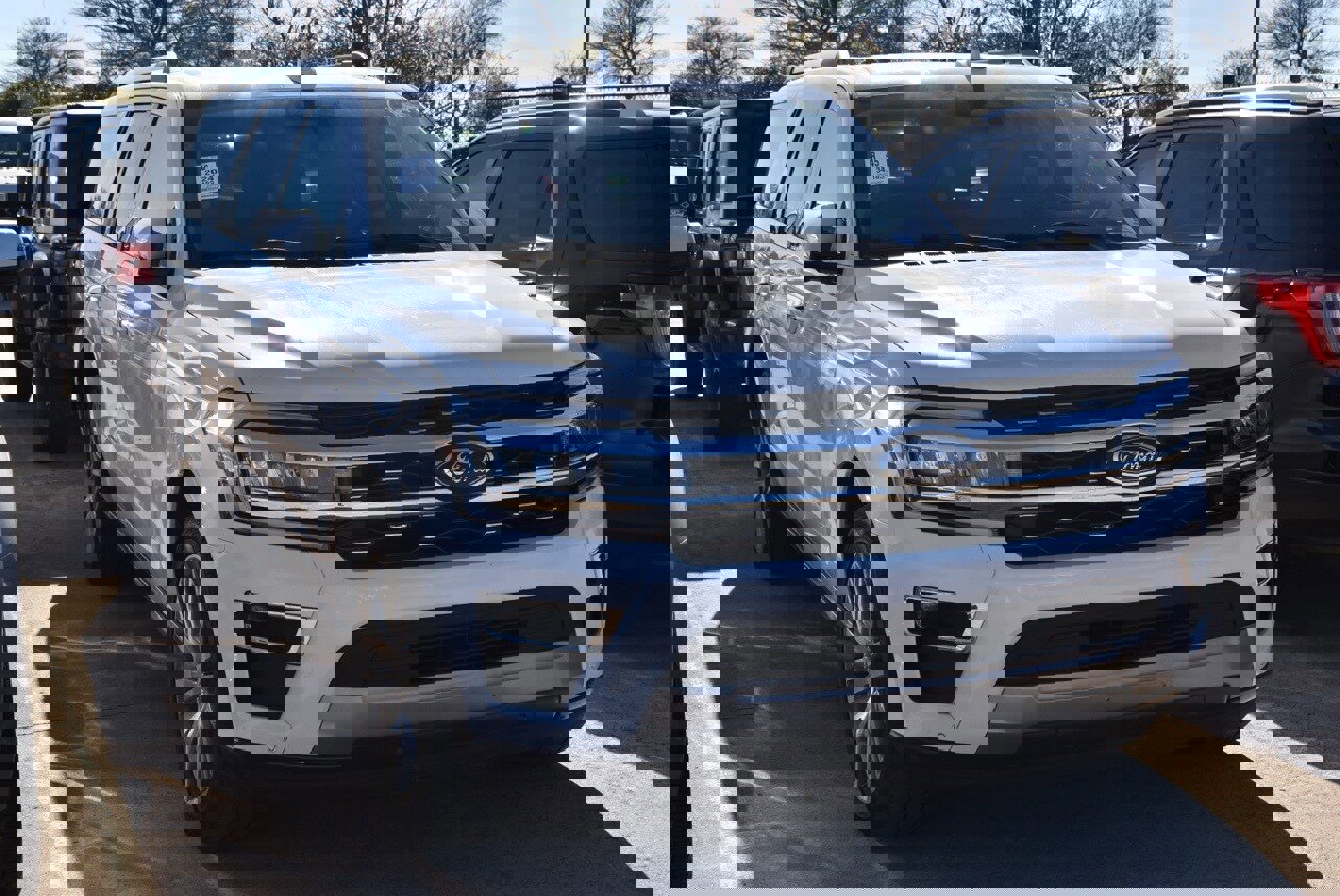 Certified 2024 Ford Expedition Max Limited image 6