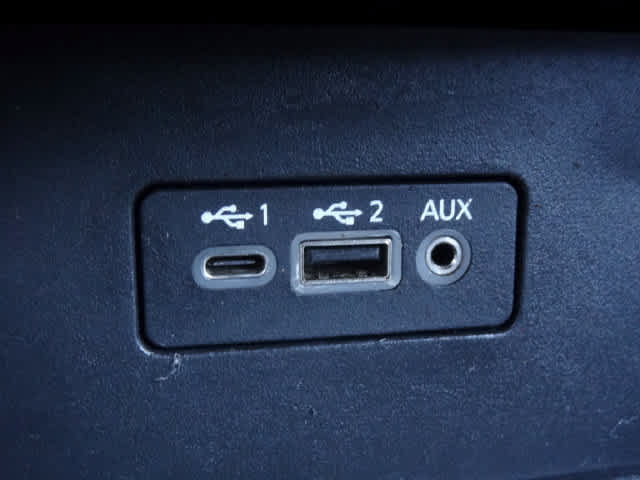 Used 2024 Nissan Altima 2.5 SV FWD image 26