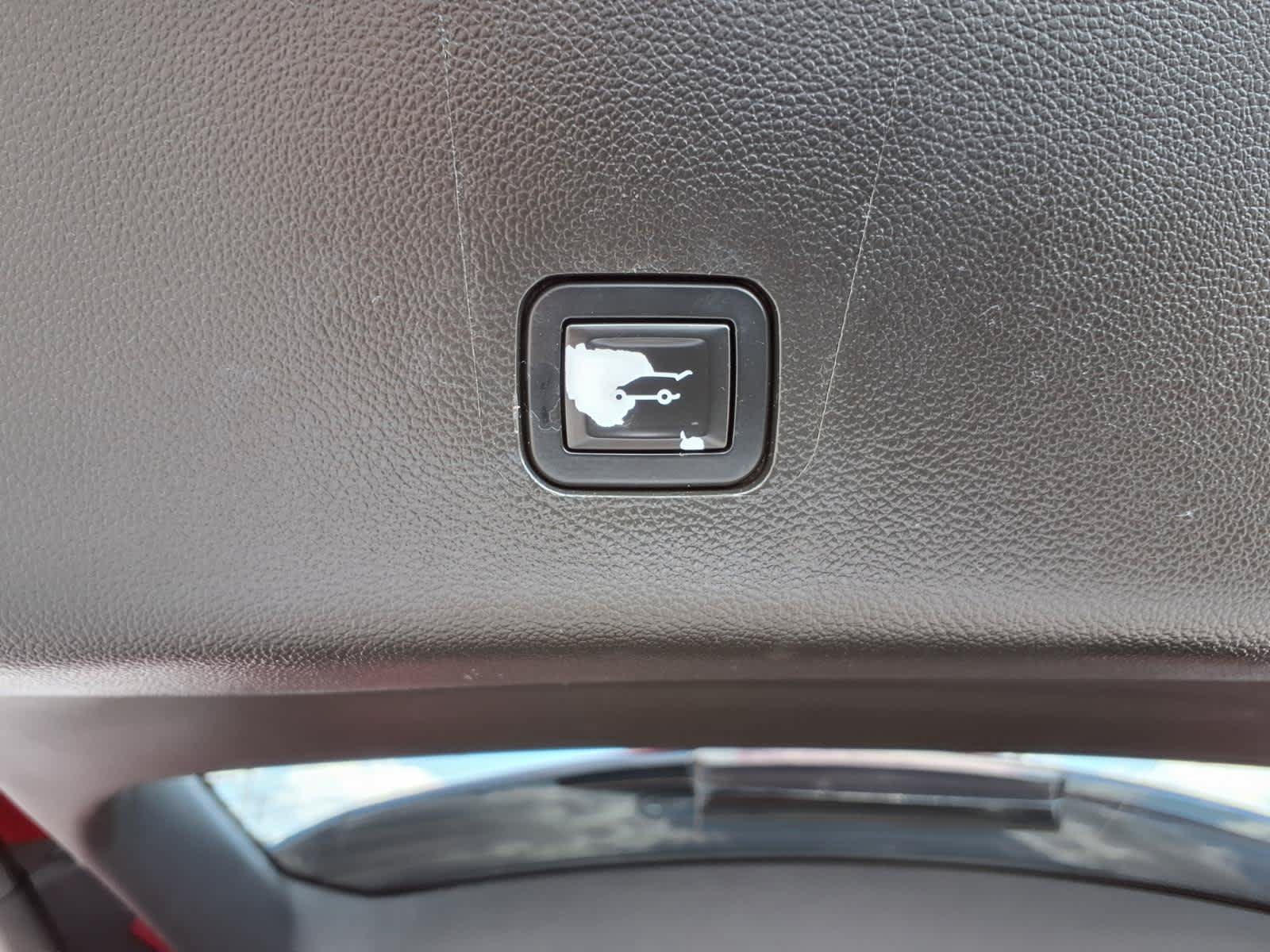 Used 2018 Chevrolet Traverse LT AWD/4WD image 26