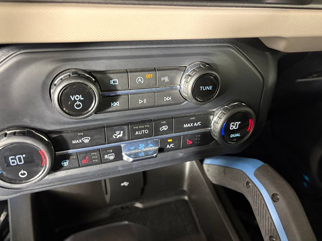 Certified 2023 Ford Bronco Wildtrak AWD/4WD image 18