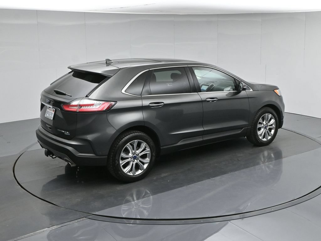 Certified 2020 Ford Edge Titanium w/ Equipment Group 301A AWD/4WD image 43