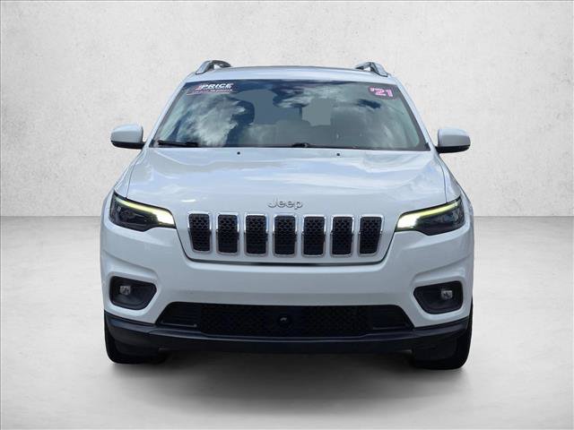 Used 2021 Jeep Cherokee Latitude Lux FWD image 2