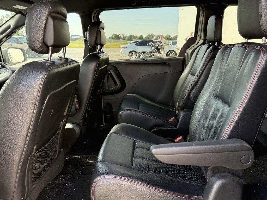 Used 2019 Dodge Grand Caravan GT image 13