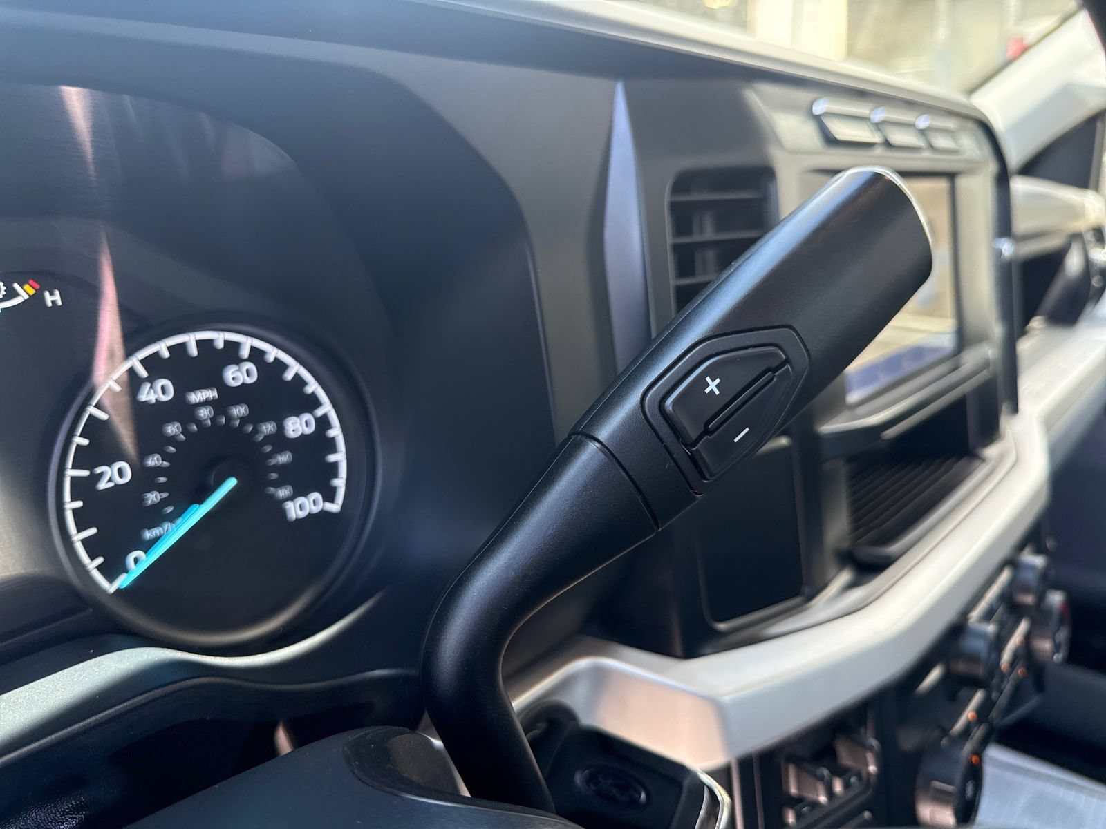 Certified 2024 Ford F250 XL AWD/4WD image 24