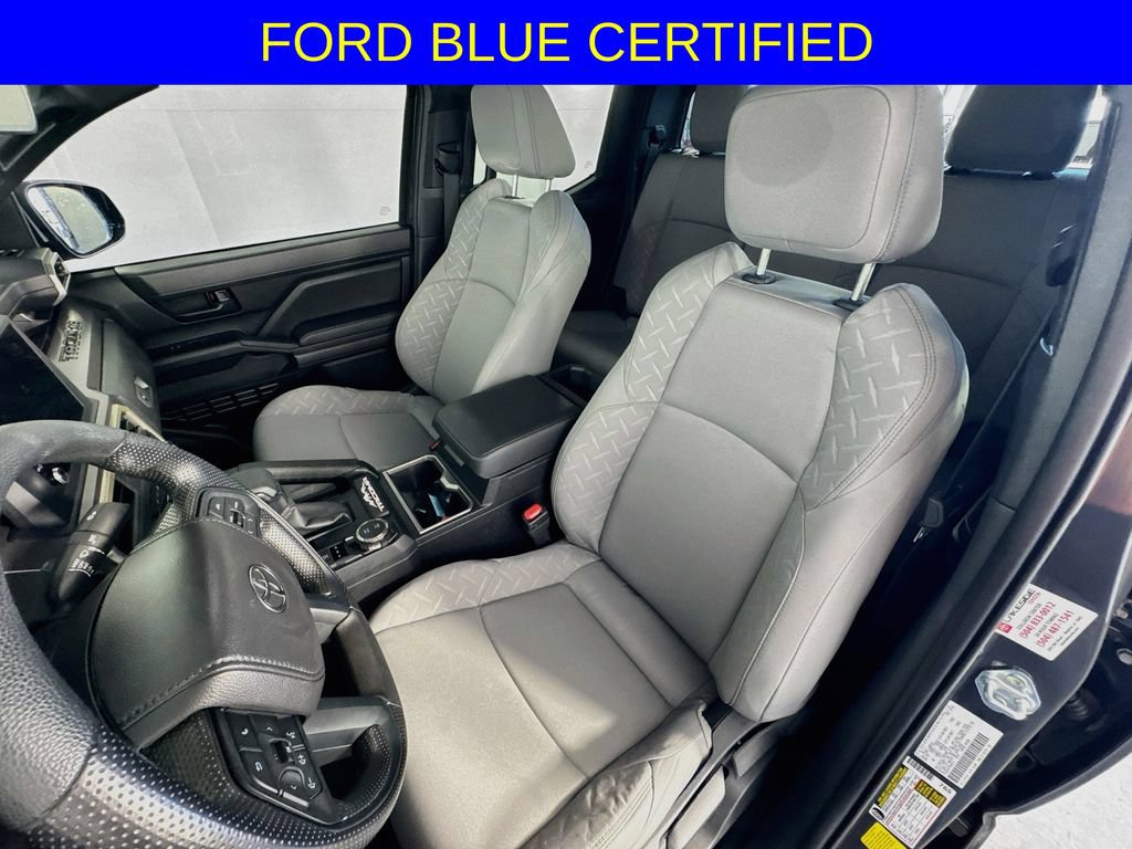 Used 2026 Toyota Tacoma SR5 AWD/4WD image 23