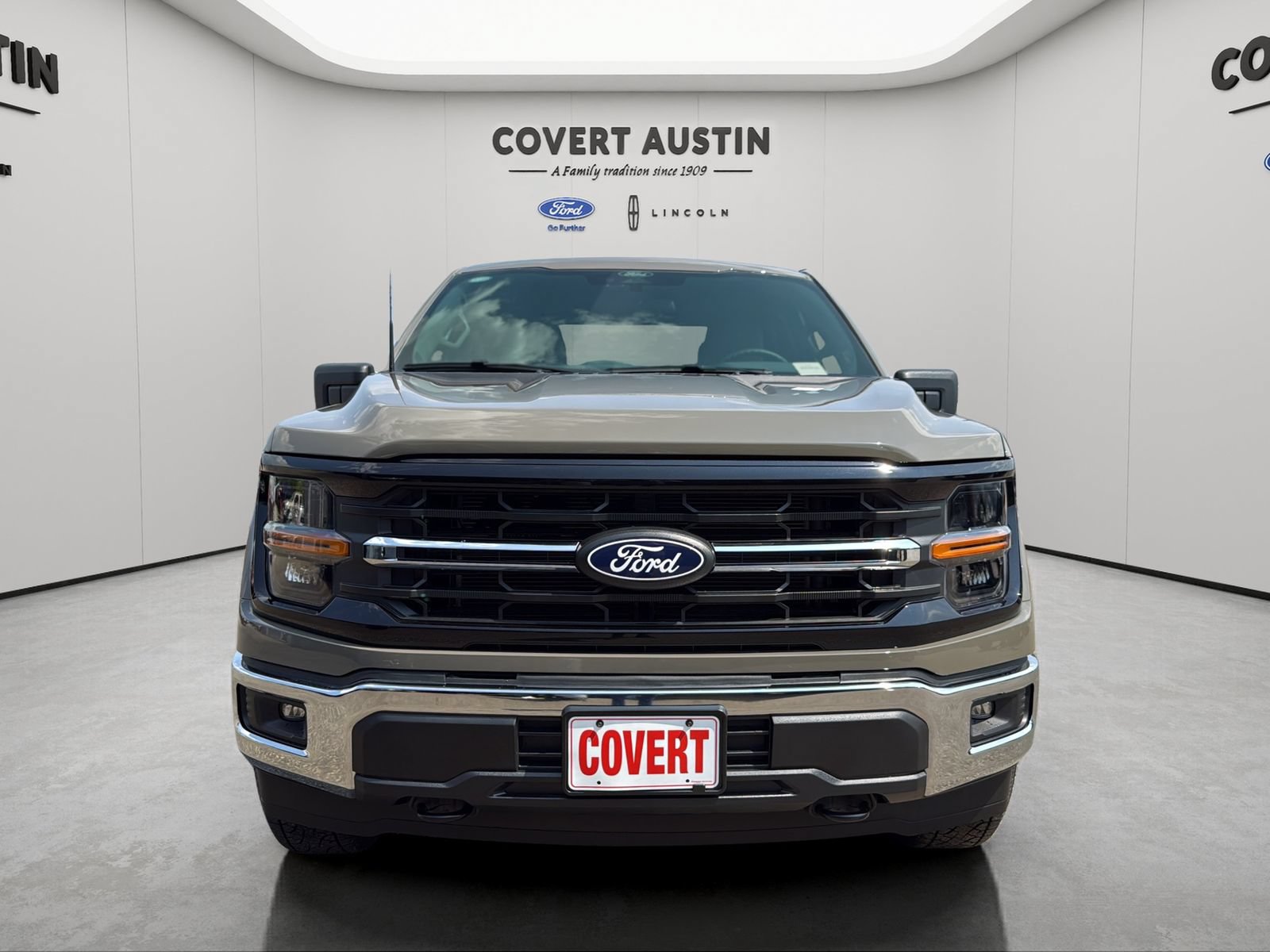 Certified 2026 Ford F150 XLT w/ XLT Chrome Appearance Package AWD/4WD image 8