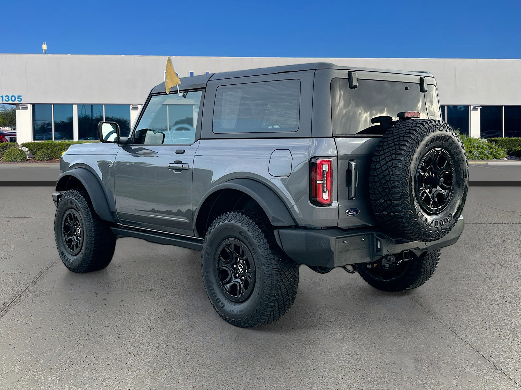 Certified 2021 Ford Bronco Wildtrak image 3