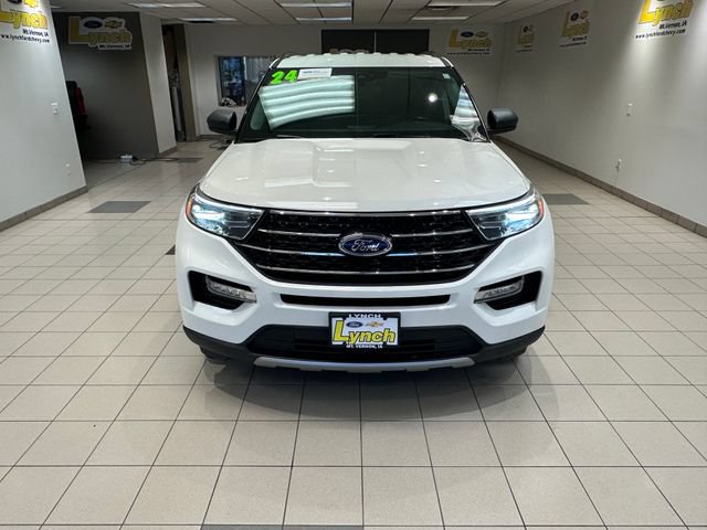 Certified 2024 Ford Explorer XLT w/ Equipment Group 202A AWD/4WD image 27