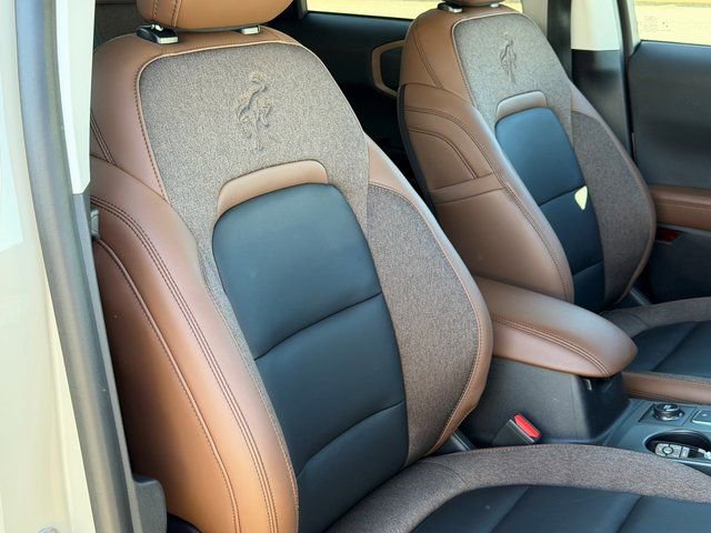 Certified 2025 Ford Bronco Sport Outer Banks w/ Outer Banks Tech Package+ AWD/4WD image 36