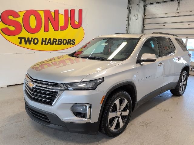 Used 2022 Chevrolet Traverse LT