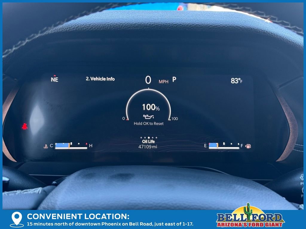 Used 2023 Jeep Grand Cherokee L Laredo image 30