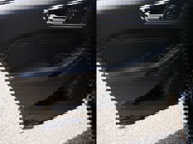 Certified 2024 Ford Edge Titanium image 13